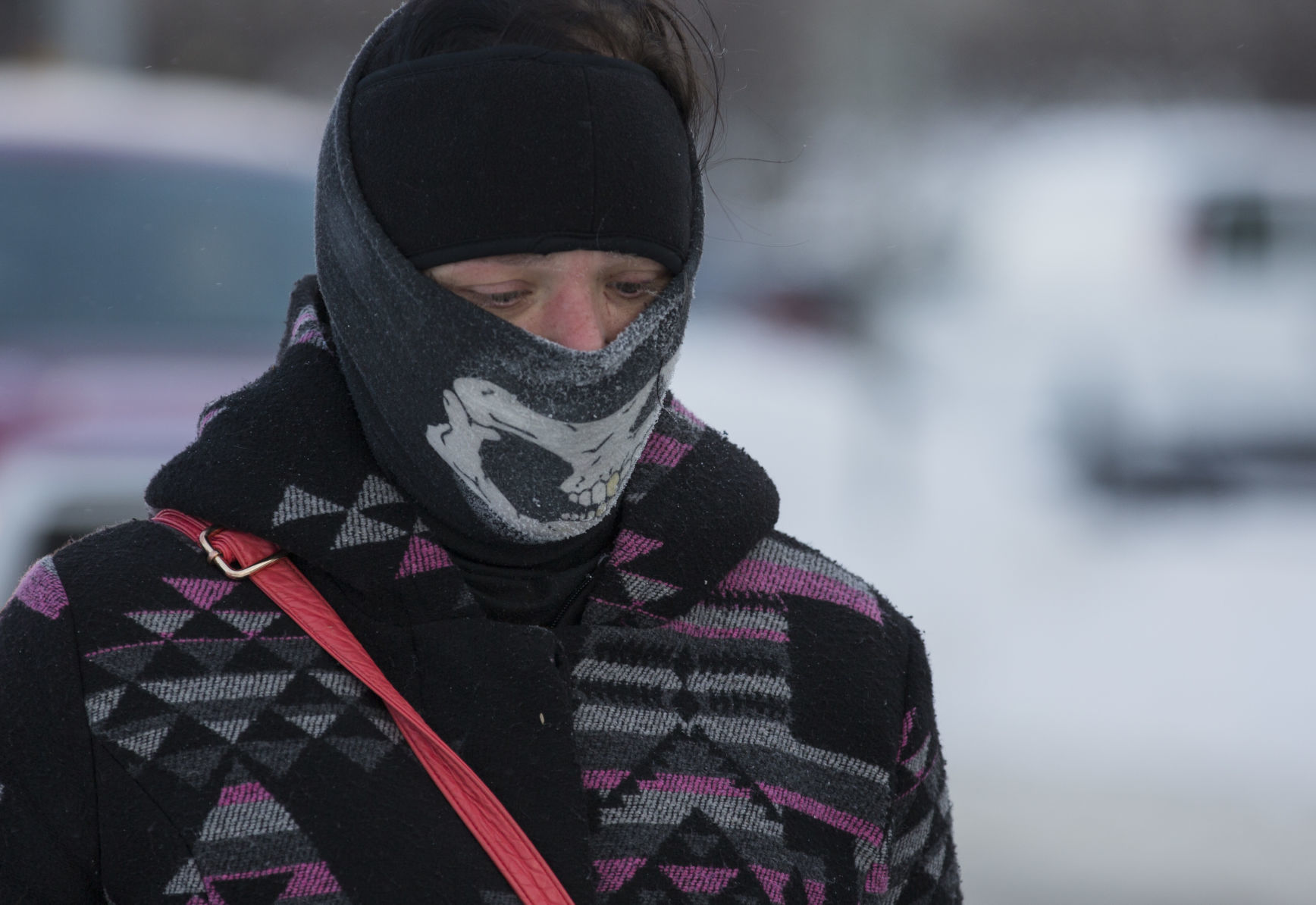 012919kw-cold-walking-01